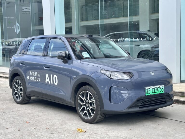 Leapmotor A10 – zdjęcie poglądowe (model bliźniaczy na platformie A)